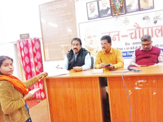 निगम के जनचौपाल में 10 में से 3 आवेदन निराकृत