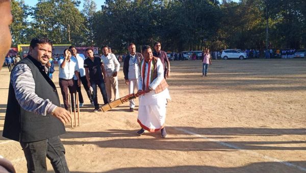 कोरगांव में ग्रामीण क्रिकेट स्पर्धा, 35 टीमों ने लिया हिस्सा