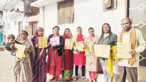 निषाद समाज का परिचय सम्मेलन 22 को, घर -घर जाकर कर रहे प्रचार