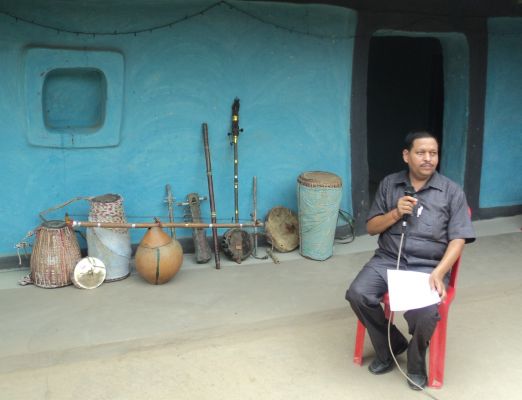 सरगुजा अंचल की लोक वाद्यों में शेर को भगाने की क्षमता होती थी-अजय चतुर्वेदी