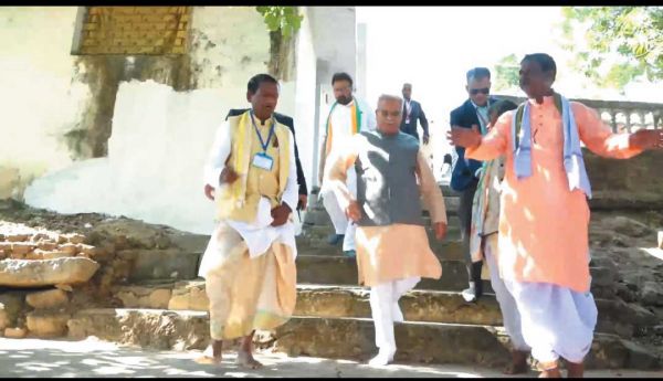 सीएम बघेल महानदी उद्गम स्थल पहुंचे