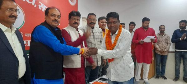 छत्तीसगढ़ जनता कांग्रेस के पदाधिकारियों ने ली भाजपा की सदस्यता