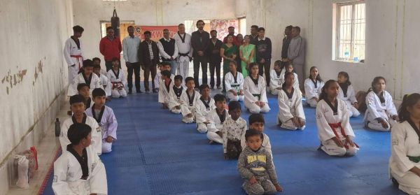 सरगुजा पुलिस के नेतृत्व में ताइक्वांडो चतुर्थ कलर बेल्ट प्रशिक्षण सह परीक्षा शुरू 