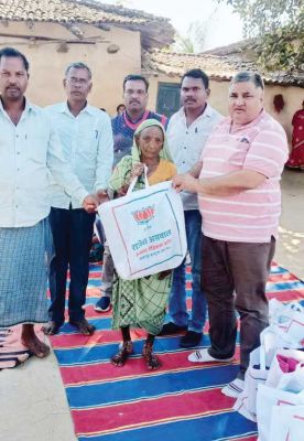 उदयपुर विकासखंड के 69 पोलिंग बूथ में 7 हजार को कंबल-गर्म कपड़े बांटे