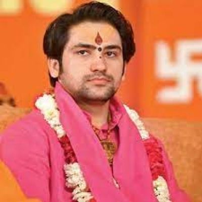 मिशनरियों पर बरसे धीरेन्द्र शास्त्री