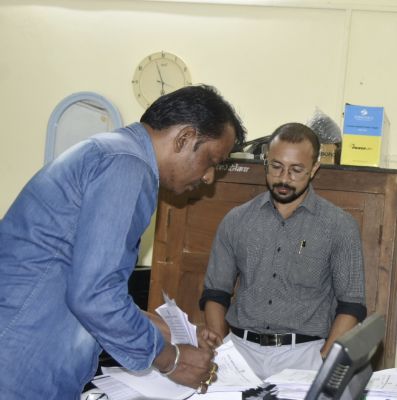 पंजीयन रखें व्यवस्थित- कलेक्टर 