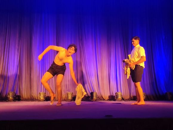 भोपाल के विहान ग्रुप ने किया ‘दुपहर’  नाटक का मंचन 