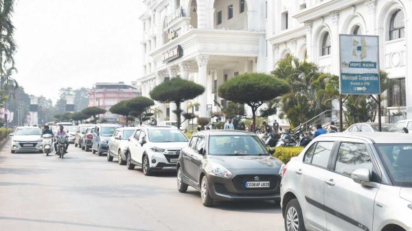 दिया तले अंधेरा...