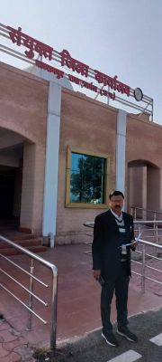 उपभोक्ता अधिकारों एवं न्याय व्यवस्था बहाली को ले कलेक्टर को सौंपा ज्ञापन