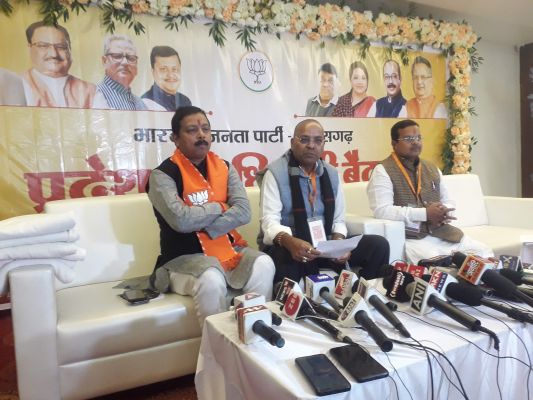 भूपेश सरकार क्या कर रही है बहुत मंथन किए,  कुछ नहीं निकला-अजय चंद्राकर