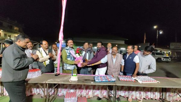 पार्षद पंचराज का कांग्रेसियों ने मनाया जन्मदिन 