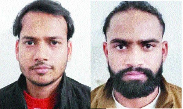 27.48, लाख ठगी, दो युवक दिल्ली से गिरफ्तार