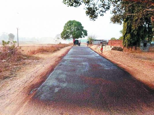 साढ़े आठ करोड़ से बन रहा मैनपाट के पेट-पीडिया रोड