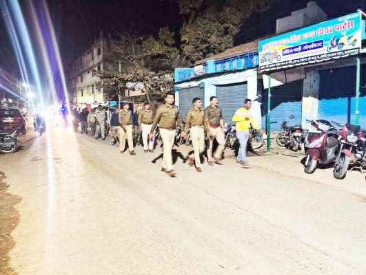 गणतंत्र दिवस समारोह की तैयारी, पैदल पेट्रोलिंग कर जगह-जगह पुलिस जांच