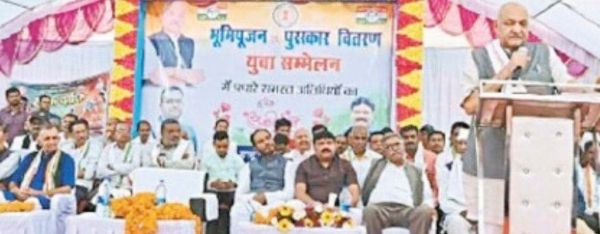 कृषि मंत्री ने किया विकास कार्यों का भूमिपूजन