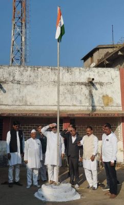 हर्षोल्लास के साथ मना गणतंत्र दिवस