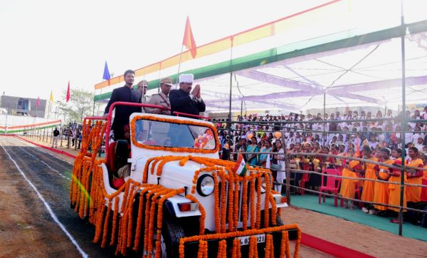 विस उपाध्यक्ष संतराम ने किया ध्वजारोहण 