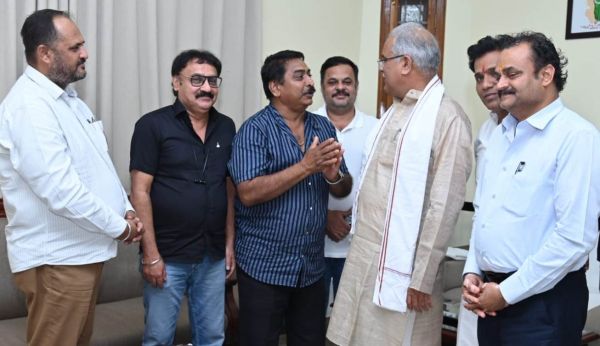 साइंस कॉलेज का हीरक जयंती समारोह 24 मार्च को, सीएम बघेल को आमंत्रित किया पूर्व छात्रों ने