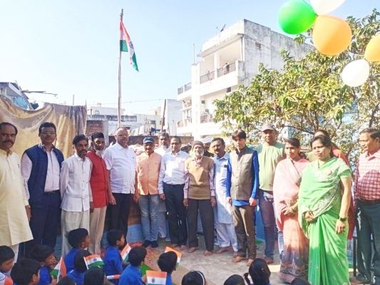 मदरसा नौनिहाल स्कूल में बच्चों ने दी प्रस्तुति