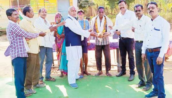 मंसाराम ने किया स्कूल के खेल मैदान के लिए भूमिदान