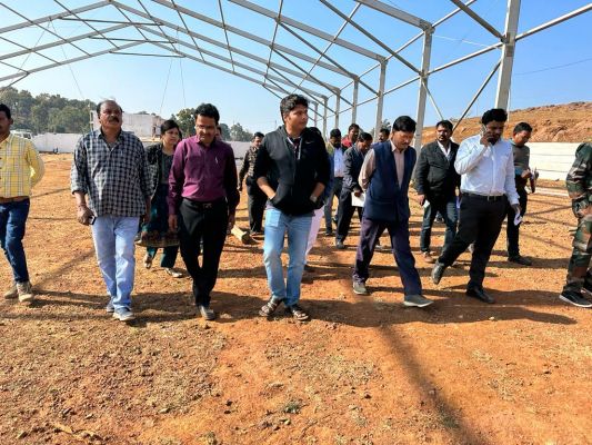 प्रभारी कलेक्टर ने मैनपाट महोत्सव की तैयारियों का लिया जायजा