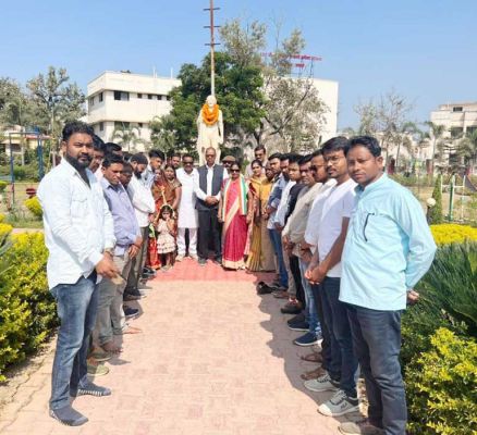 पुण्यतिथि पर बापू को युवा कांग्रेस ने किया याद