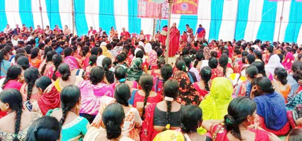 6 सूत्रीय मांगों को लेकर आंगनबाड़ी कार्यकर्ता-सहायिका हड़ताल पर