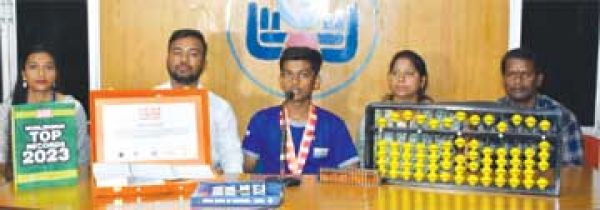 100 की संख्या को 47 सेकेंड में जोड़ा, एस कुनाल का एशिया बुक में नाम दर्ज