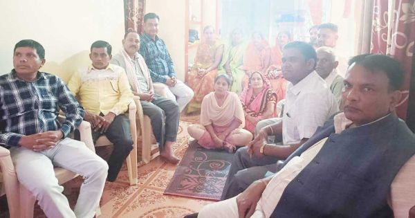 मगरलोड में मोदी के मन की बात सुनी