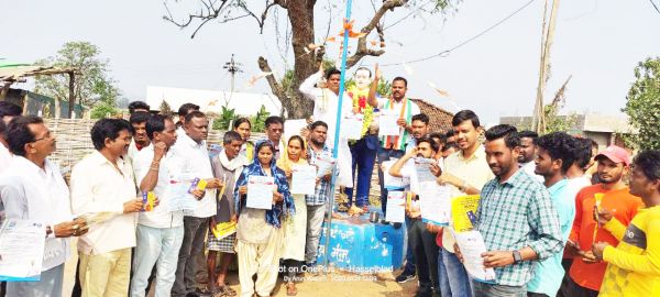कांग्रेस की हाथ से हाथ  जोड़ो अभियान शुरू