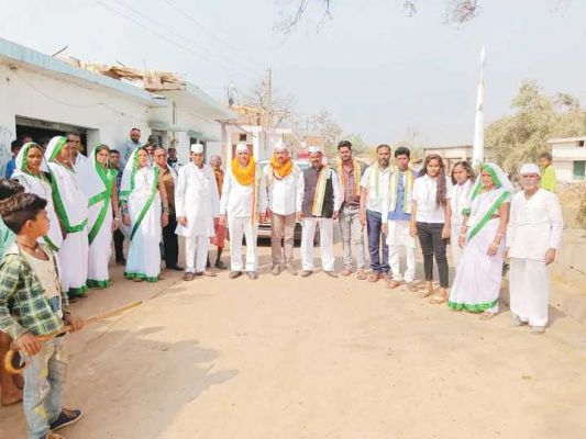कांग्रेस सेवादल का मासिक ध्वजरोहण
