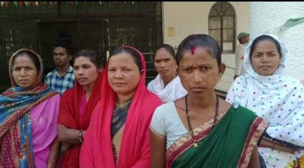 वार्डों में बुनियादी सुविधाओं का आभाव