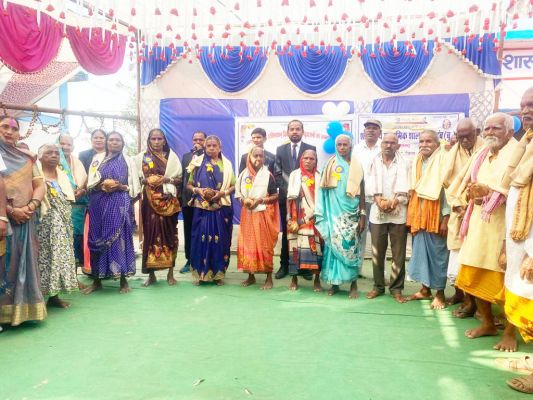 प्राथमिक शाला स्थापना के 50 वर्ष पूर्ण होने पर स्वर्ण जयंती मनाई