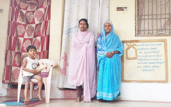 आंगन बाई का पक्के मकान का सपना साकार