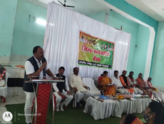 जनसंपर्क जन सम्मान जन नियोजन पर कार्य करते हुए लक्ष्य पर ध्यान रखें- महानंद