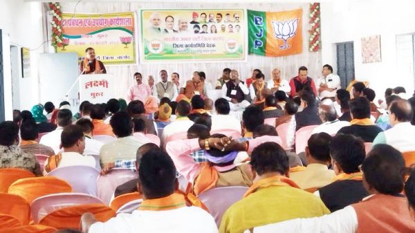 झूठे वादे और नाकामियों को लेकर कांग्रेस सरकार को घेरना है- कृष्णकांत
