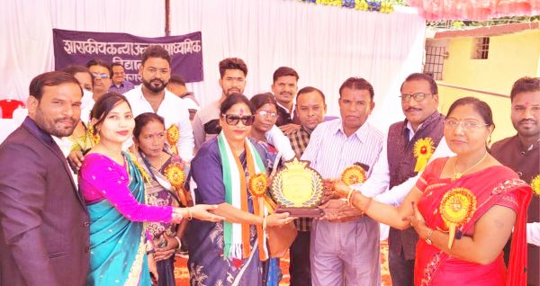 जिंदगी में अगर आगे बढऩा है, तो कभी दूसरों पर निर्भर मत रहना - डॉ.लक्ष्मी