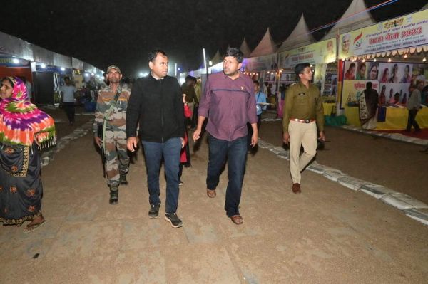 कलेक्टर-एसपी ने किया मेला क्षेत्र का निरीक्षण