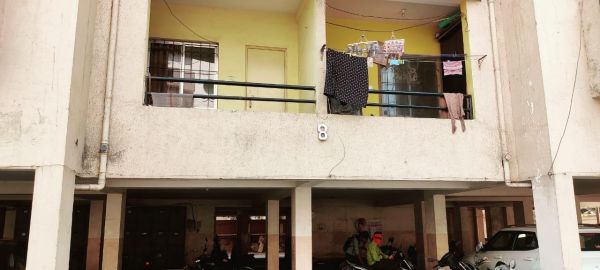 टेंट डेकोरेटर और सीए के यहां जीएसटी की दबिश