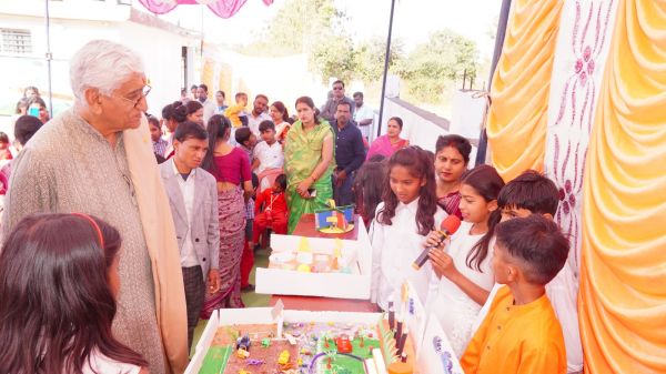 मेंड्रॉकला में मास्टर माइंड द स्मार्ट स्कूल का सिंहदेव ने किया उद्घाटन