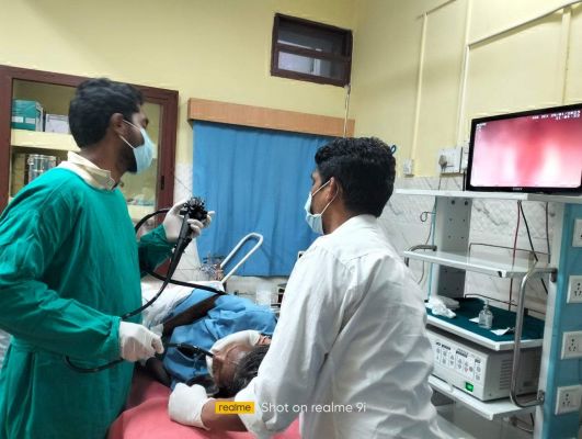 गले में फंसी मुर्गे की हड्डी, अपोलो में सफल इलाज