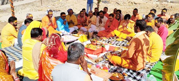 भव्य शिव मंदिर का होगा निर्माण, अखण्ड रामायाण पाठ  व भूमिपूजन से शुरूआत