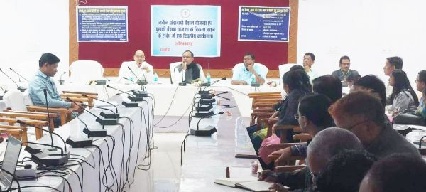 कार्यशाला में एनपीएस व ओपीएस विकल्प की दी जानकारी