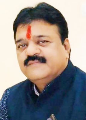 अदाणी को नगरनार की बोली से बाहर करने संसदीय सचिव जैन ने की मांग