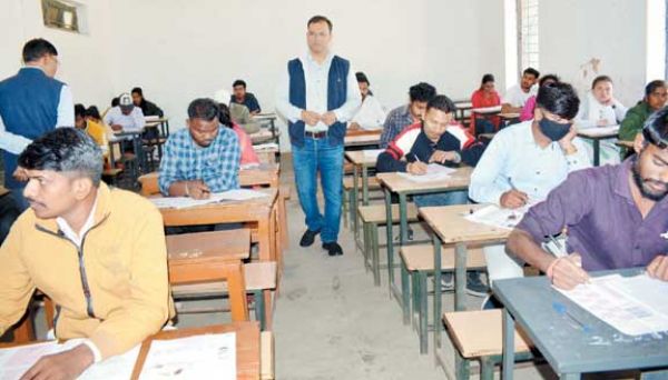 पीएससी की परीक्षा में पूछे गए प्रश्न, मुख्यमंत्री का नांदगांव में भेंट-मुलाकात किस तिथि को हुआ था