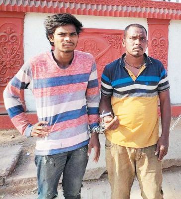 39 लोहे के फ्रेम के साथ दो आरोपी गिरफ्तार