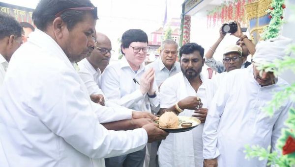 मनखे-मनखे एक समान का संदेश आज भी प्रासंगिक-नीलम 