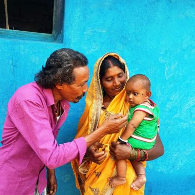 चरवाहे मोहित ने गोबर बेचकर जमीन खरीदने का सपना किया पूरा गोधन न्याय योजना के तहत गोबर बेचकर कमाये 1.10 लाख