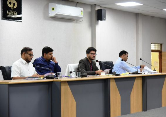 वनाधिकार पट्टेधारकों को मनरेगा से लाभान्वित करने प्राथमिकता दी जाये- कलेक्टर 
