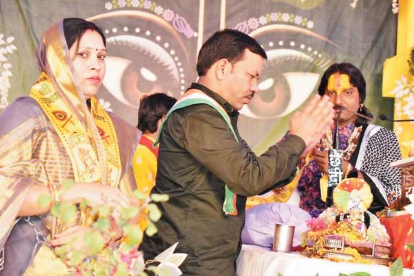 51 कुंडीय रुद्राक्ष महायज्ञ व भागवत में विधायक हुईं शामिल